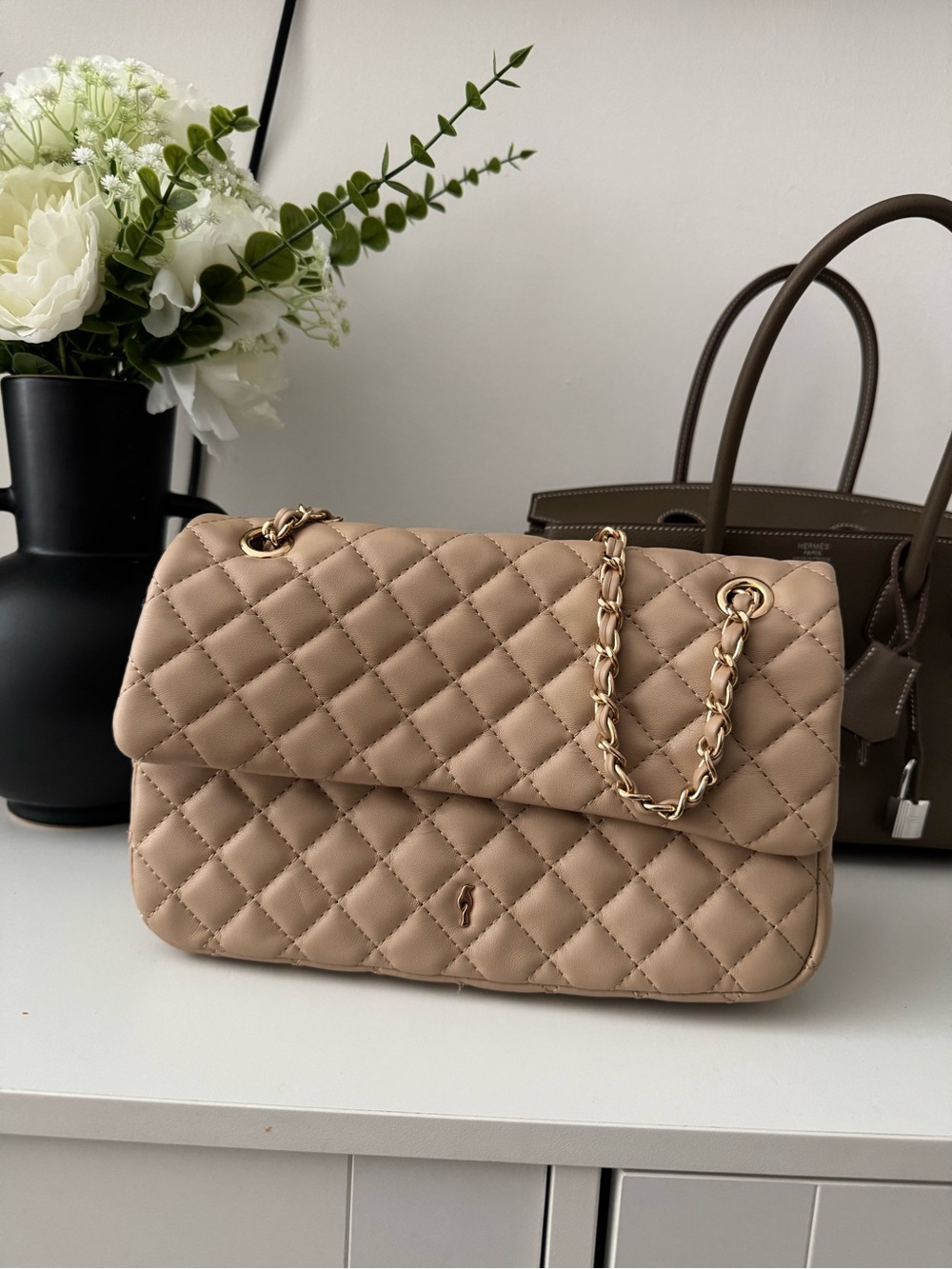 Quilted Maxi Beige Chain Shoulder Bag - Elegant Women’s Handbag